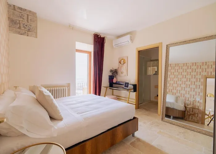 Casa Eleonora, Balcone Con Vista E Colazione